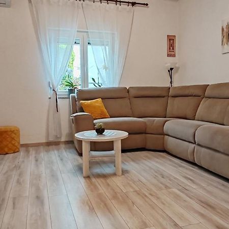 Apartment Nereo Senj  Εξωτερικό φωτογραφία
